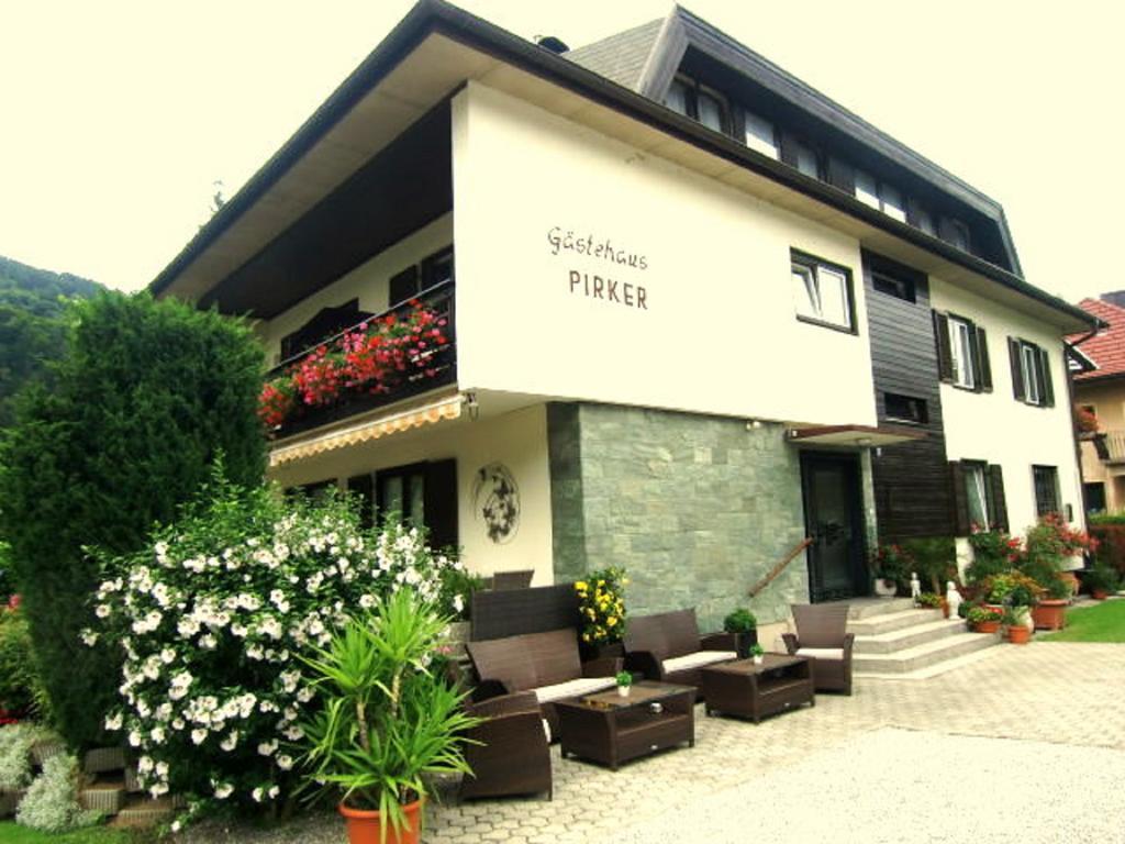 Gastehaus Pirker Hotel Dobriach Luaran gambar